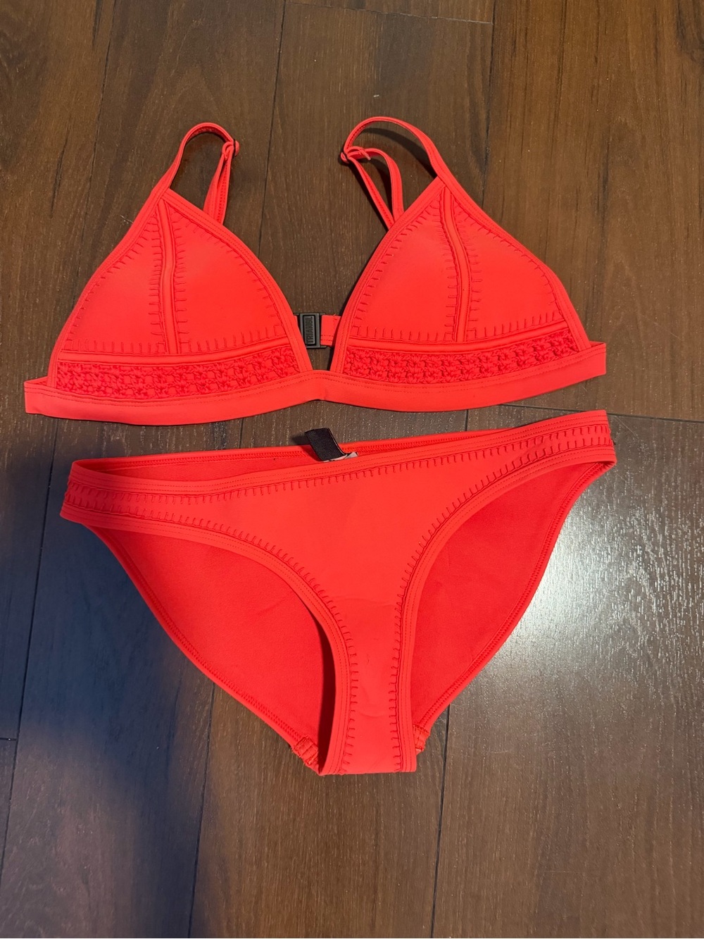 Triangl Neoprene Gigi bikini medium XL women swim bathing suit